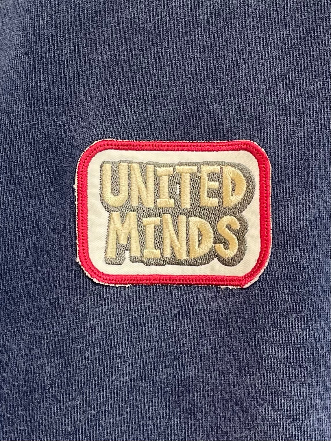 EMBLEM HEAVY OUNCE 3/4 T-SHIRT